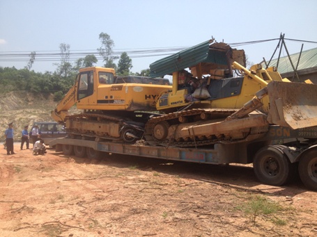 Gần 20km truy đuổi xe "siêu tải" trốn trạm cân